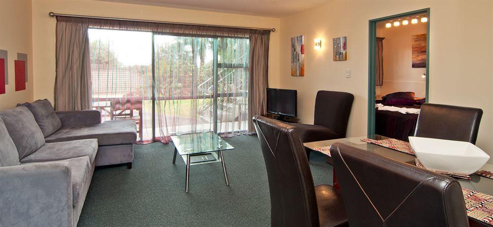 Te Tiriti Motel Paihia Luaran gambar