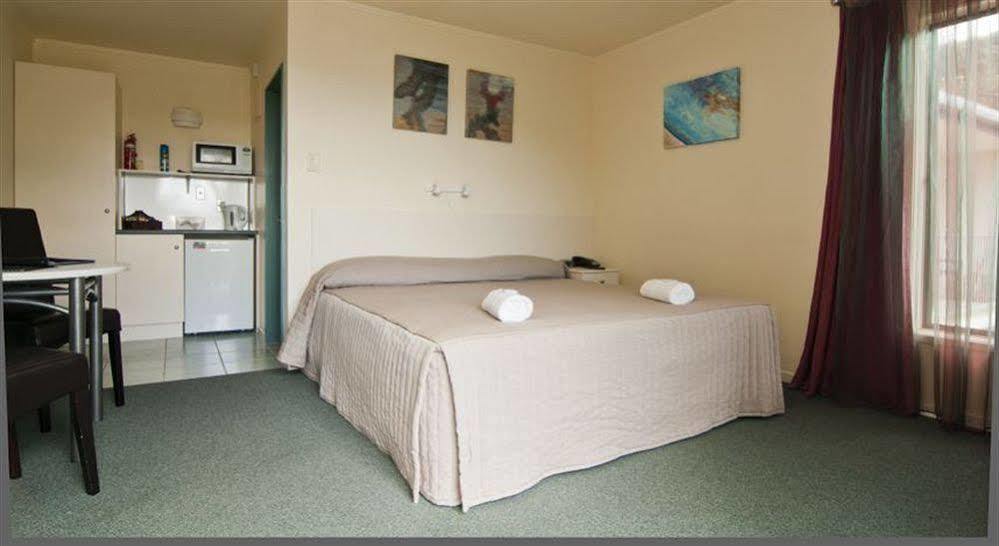 Te Tiriti Motel Paihia Luaran gambar