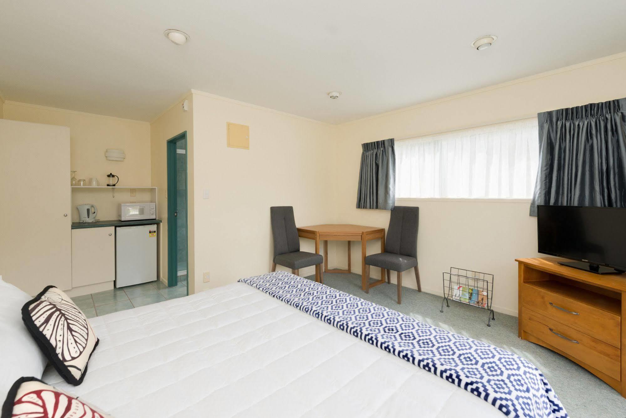 Te Tiriti Motel Paihia Luaran gambar